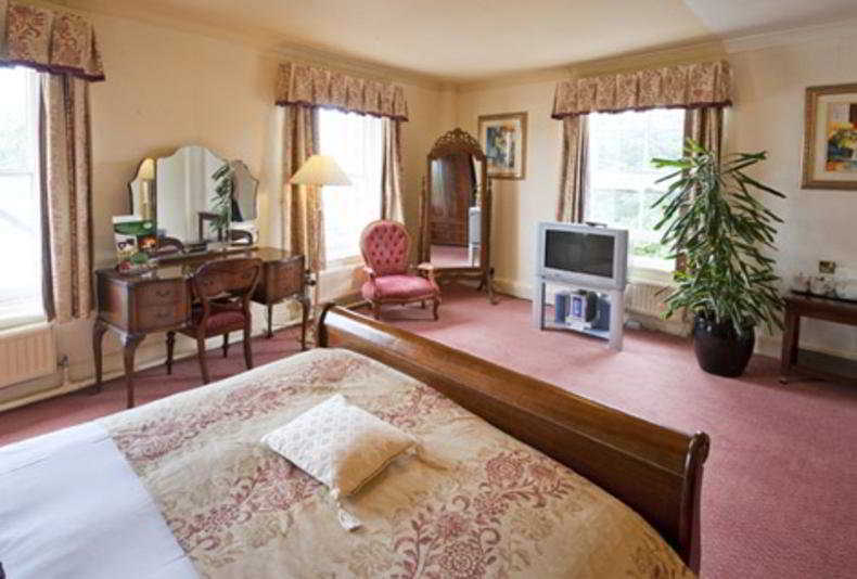 George Hotel By Greene King Inns 헌팅던 객실 사진
