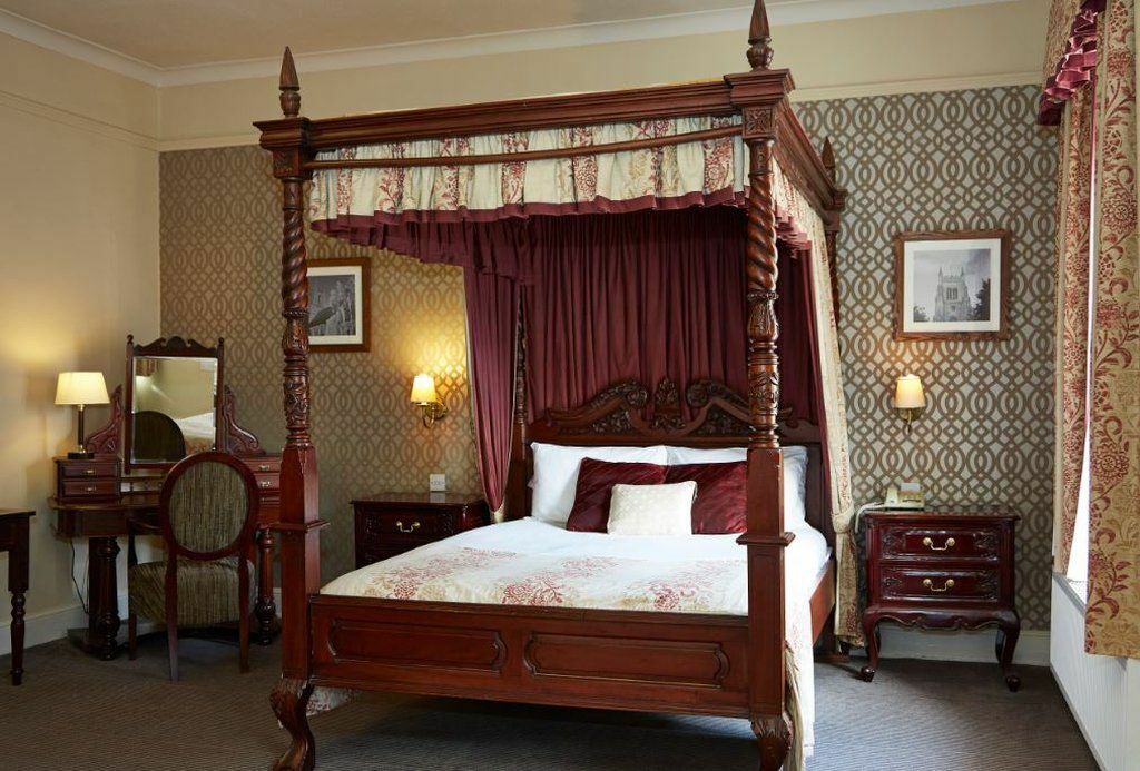 George Hotel By Greene King Inns 헌팅던 외부 사진